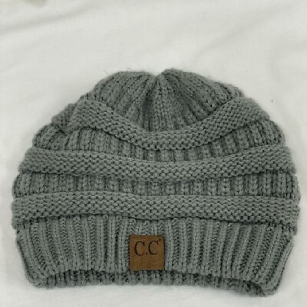 C.C women’s Charcoal Knit Beanie